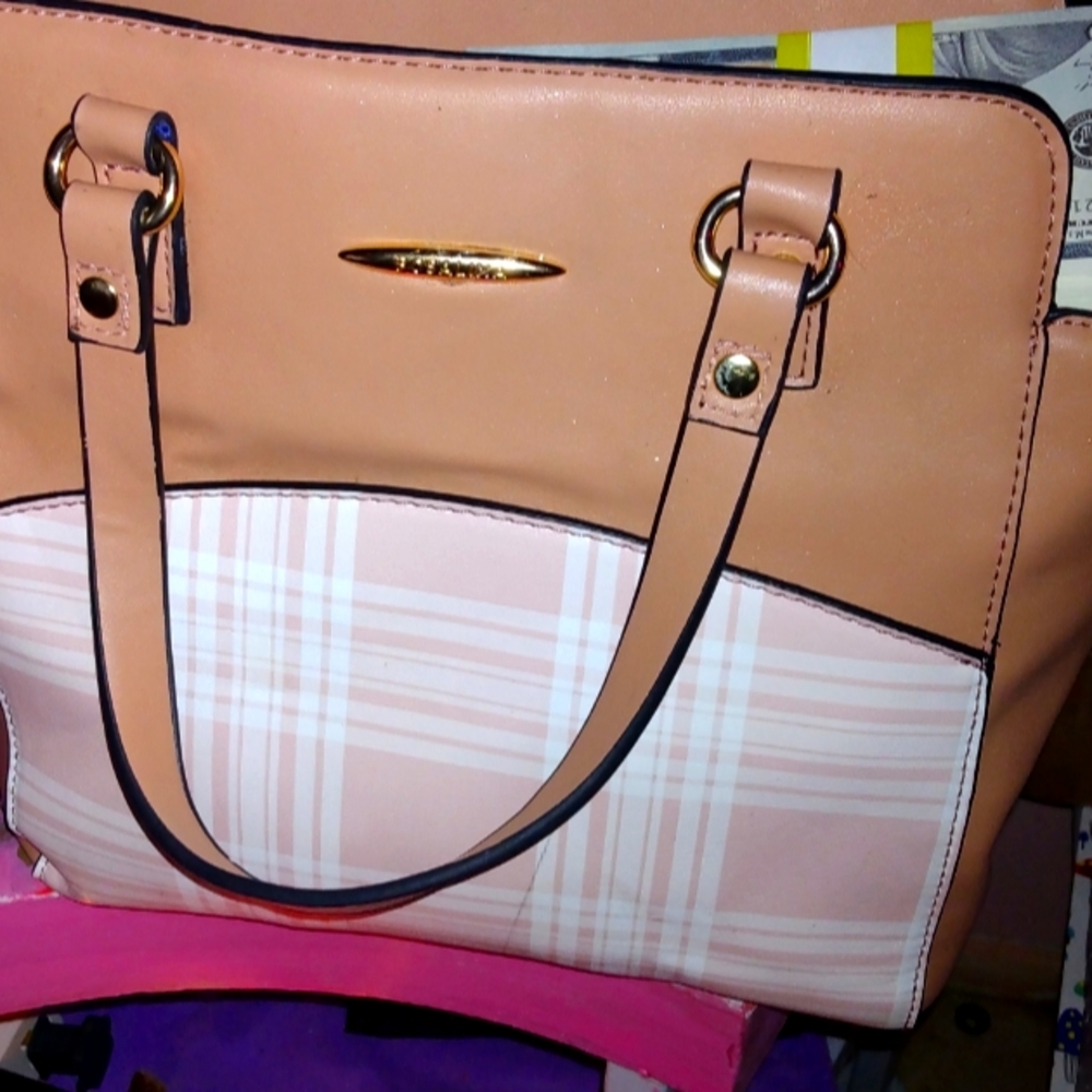 Tan and white bosalina bag